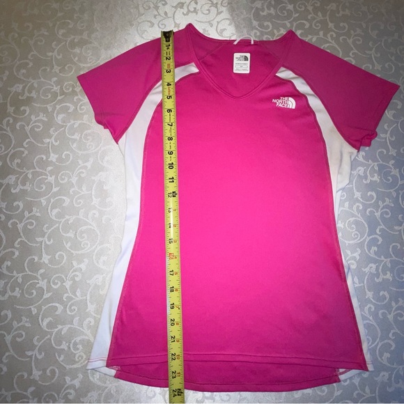 Barbie Pink The North Face Pink White Cap Sleeve Vapor Wick Tee Shirt - Picture 11 of 15